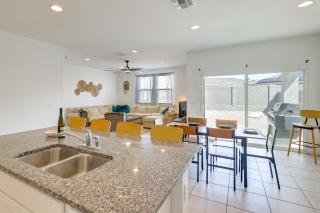 Yard, Patio & Spacious Interior! Casa Grande Home - 4