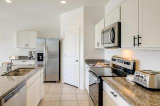 Yard, Patio & Spacious Interior! Casa Grande Home - 5
