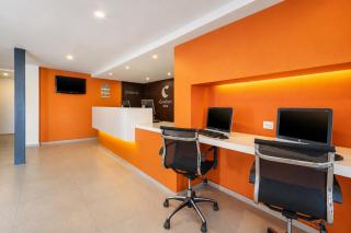 Comfort Inn San Luis Potosi - 4