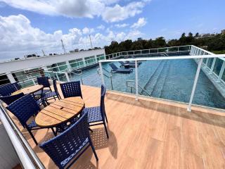 Flat Harbor Living - 6