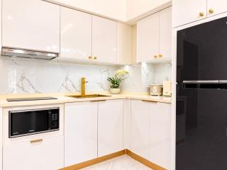 Parisian elegance Modern 1BR in Aeon Towers - 7
