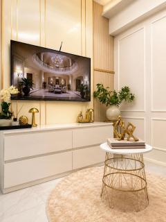 Parisian elegance Modern 1BR in Aeon Towers - 6