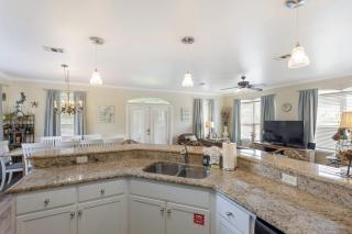 Caribbean Sun-King Beds-Pet Friendly-Walk2Beach - 4