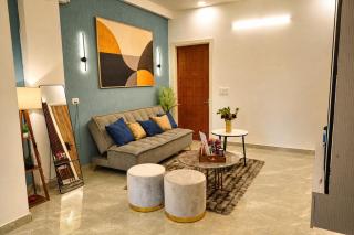 Vayora Stays 2 BHK Apartment, Dehradun - 9