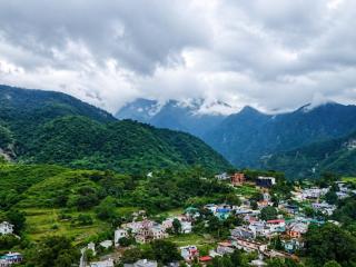 Vayora Stays 2 BHK Apartment, Dehradun - 1