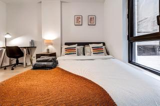 Elegant Montreal Escape - Near Metro & Dining - 1