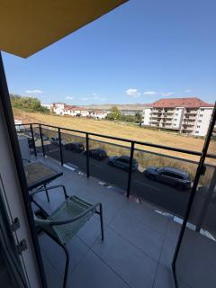 Alex Home - 4
