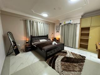 Eden Court Luxe - Ogbojo - 1