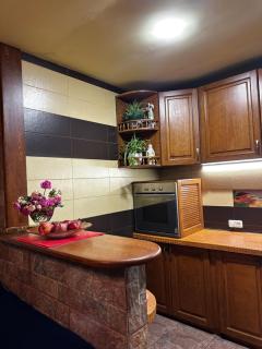 Apricot House - 5