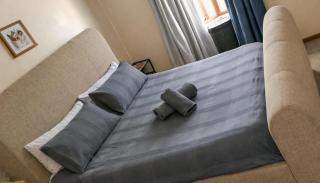 Chigs Cozy Apartment - 8