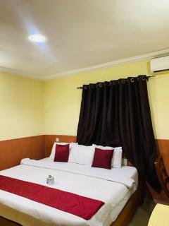 Dexambdra Hotel - 1