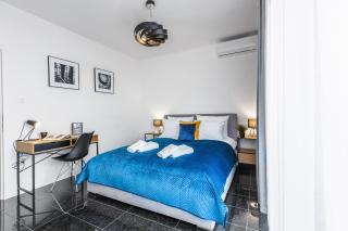 Emihouse Skyline Two-Bedroom Apartments - 5