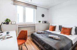 Emihouse Skyline Two-Bedroom Apartments - 1