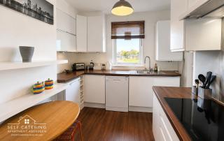 2BR- Ideal for Hospital Visits & Contractors - 4