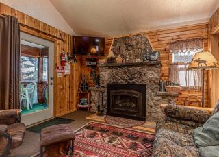 Acorn Cabin Resort Lake Beach Kayaks & More - 9