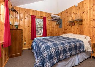Acorn Cabin Resort Lake Beach Kayaks & More - 6