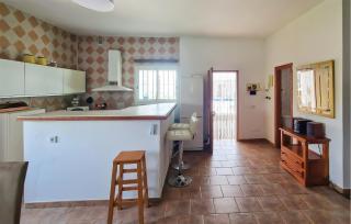 Amazing Apartment In Manilva - 6