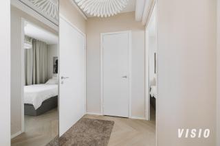Premium downtown home - Top floor - Self check in - 2