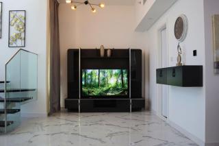 Bright 2BR Living - Sleek Modern Escape - 1