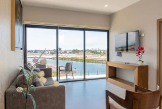 Luxury Apartment with Pool and Ocean Views - 2