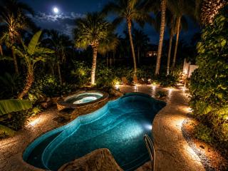 Coastal Beauty - Canal Front, Dock, Pool, Spa, Game Room by Anna Maria Life Vacation Rentals - 9