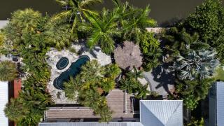 Coastal Beauty - Canal Front, Dock, Pool, Spa, Game Room by Anna Maria Life Vacation Rentals - 8