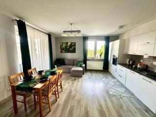 Urban Green Września,Przytulny apartament z parkingiem - 9