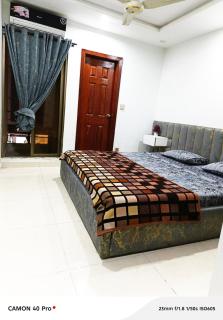 Cozy Stays - 1