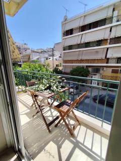 Elegant Apartment near Piraeus Port and Metro - 6