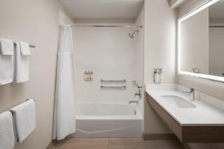 Holiday Inn Express & Suites Seattle Downtown - Lake Union by IHG - 8