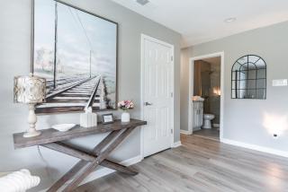 Luxury 3BR Pond View Home with Gameroom - 3
