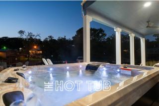 3 Lakefront Homes | Pools | Game Rooms | Sleeps 36 - 9