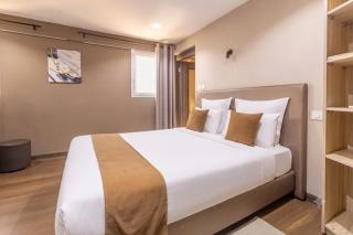 FLY INN Madagascar HOTEL - Navette GRATUITE H24 - à 300m de l'Aéroport International Ivato-Antananarivo - 5