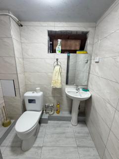 Azamat Lux Apartments - 7