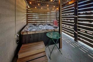 Cozy Cove Lodge - 8