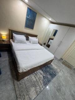 Onikoyi Luxury 4Bedroom Terrace Vacation home off Banana - 4