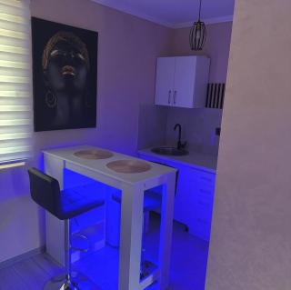 Georgeous lux apartment # beige - 6