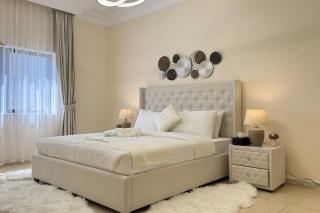 Elegent 4BR Haven - Al Raha Spacious Grand Retreat - Abu Dhabi - 9