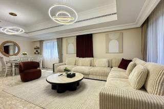 Elegent 4BR Haven - Al Raha Spacious Grand Retreat - Abu Dhabi - 3
