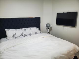 Lordmax Guest House - 1