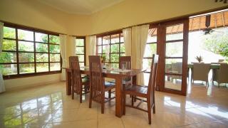 Villa Mawar - 4
