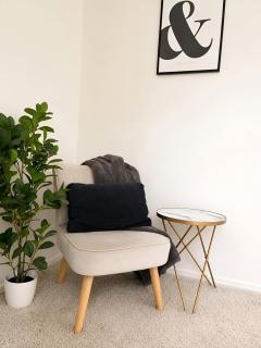 Modern 3BR Close to Durham Centre - 1