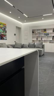 Luxe Ultra Modern 2 Bedroom with Balcony In The Middle of City Center, By Malibu Park And Cascade - 0