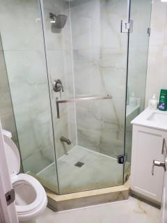 Lordmax Guest House - 8
