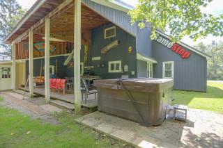 Carley House Too: Pet Friendly, Hot Tub, Fire Pit! - 8