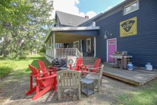Downtown Spacious 5BR w/ Game Room - 9
