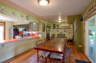 Downtown Spacious 5BR w/ Game Room - 7