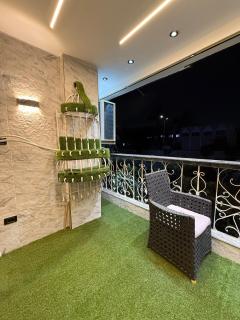 Have a stay with your family in this stylish place - 5