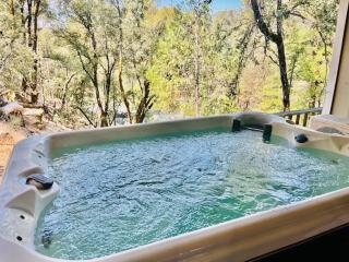 Waterfall House-Riverfront-Bbq-sleeps Four - Oakhurst - 0