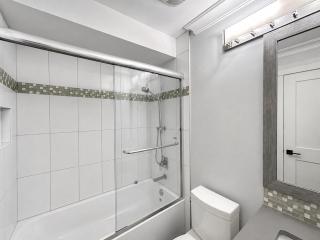 Upper Deer Lake suite with full kitchen - 6